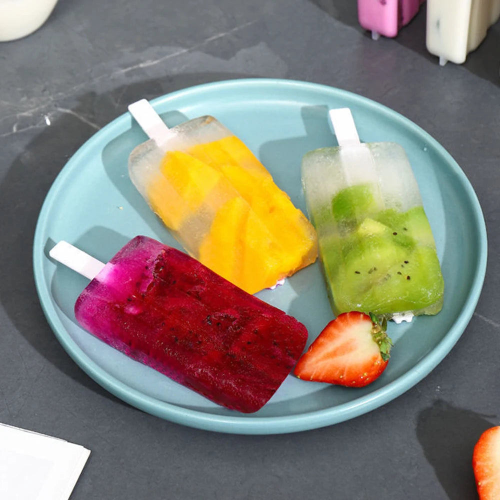 4 Even Old Popsicle Molds With Lids Household Childrens Cute Popsicle Ice Cream Mold Diy Homemade Ice Cream Ice Cream Mold